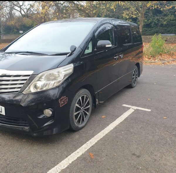 Toyota Alphard - Image 17