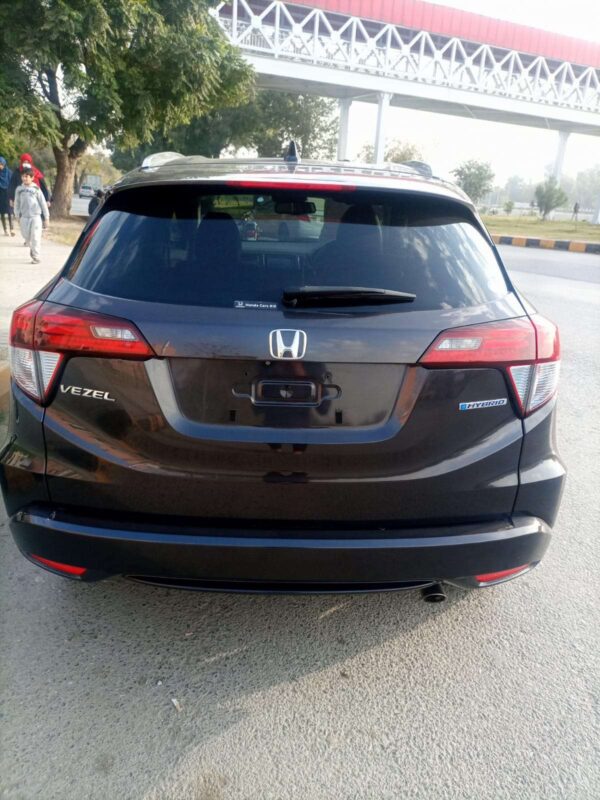 HONDA VEZZEL 2016 Import Nov 2021 - Image 6