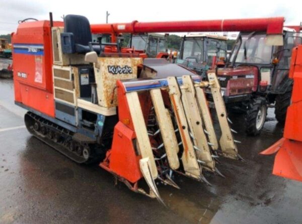 Kubota R1-551 - Image 5