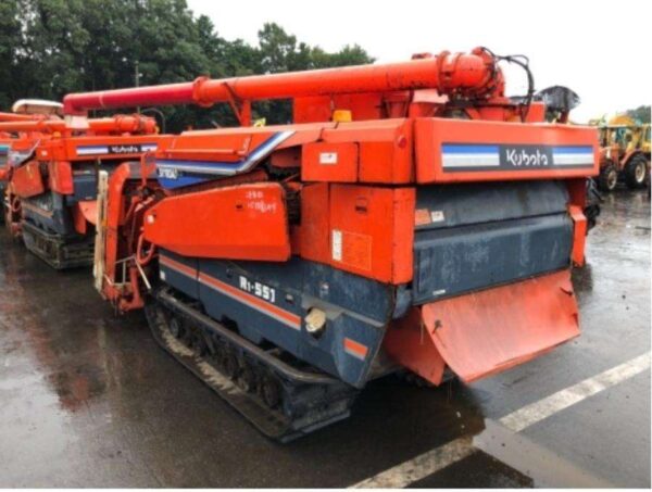 Kubota R1-551 - Image 10