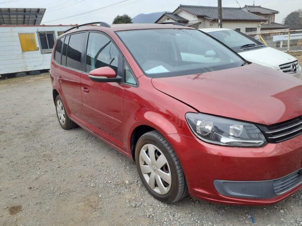 Volkswagen Golf Touran - Image 5