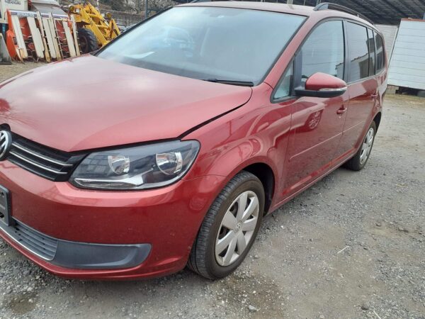 Volkswagen Golf Touran - Image 6