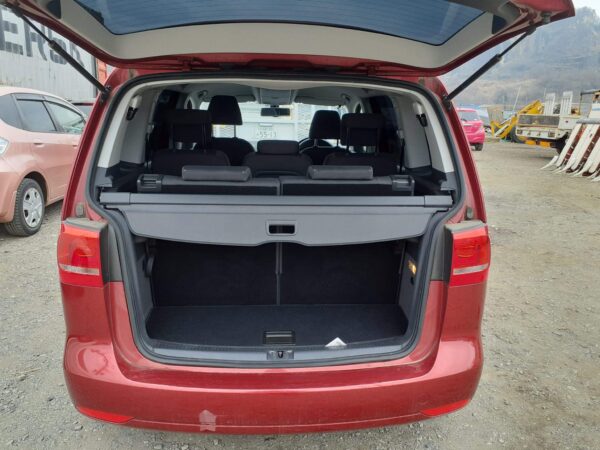 Volkswagen Golf Touran - Image 2