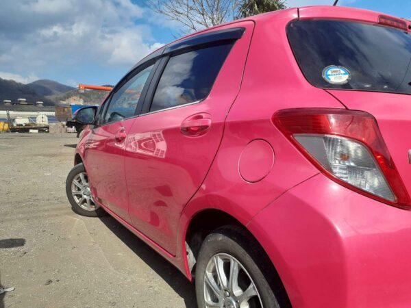 Toyota Vitz - Image 6